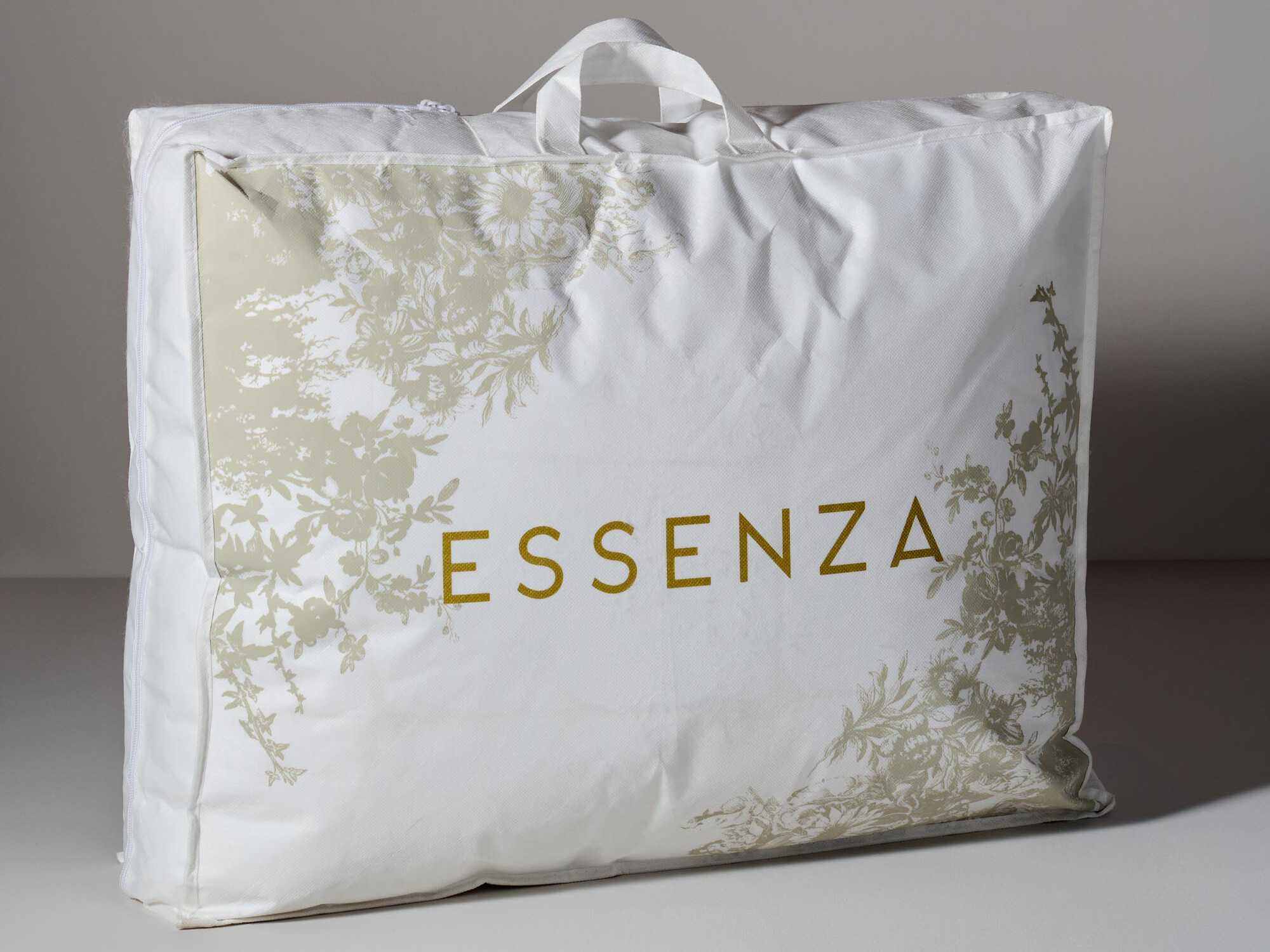 ESSENZA The New Classic Synthetic Weiß 4-Jahreszeiten Bettdecke 135 x 200 cm